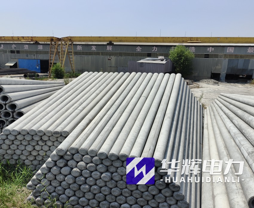 莺歌海镇15米水泥电线杆